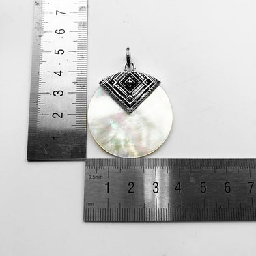 Silver & Zirconia Ethnic African Shell Pendant Necklace